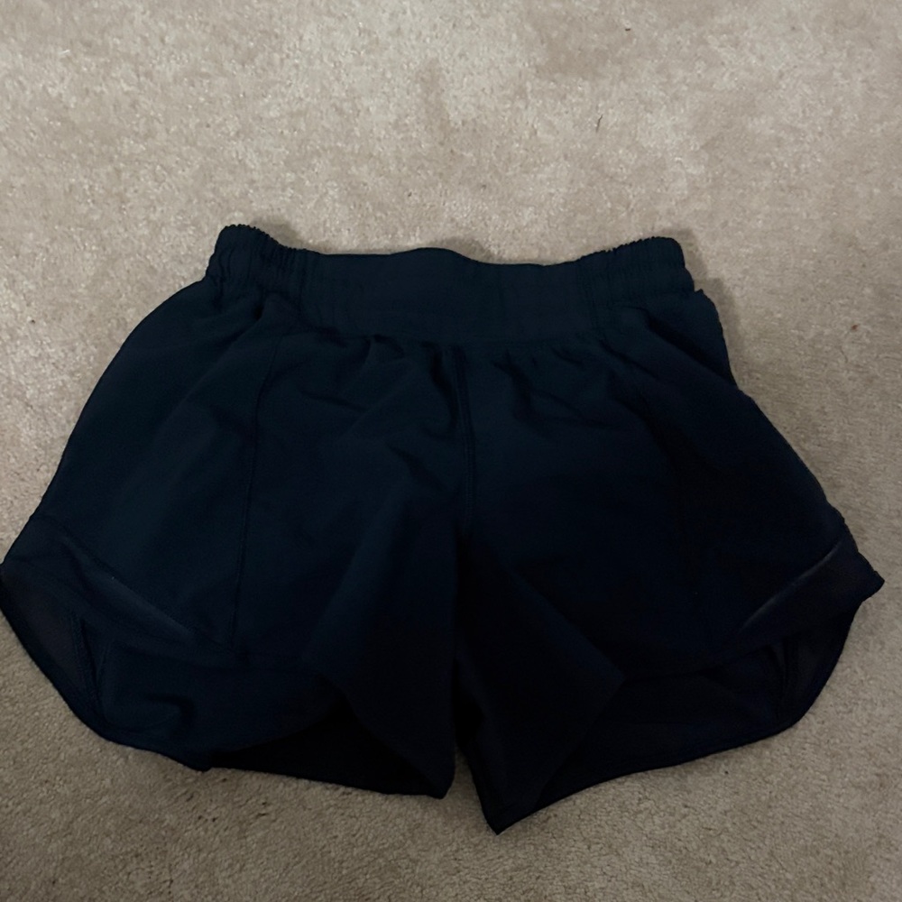 Lululemon 4” Navy Hotty Hots